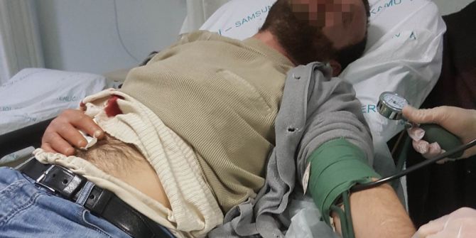 Eşi Boşanma Davası Açınca Kendini Bıçakladı