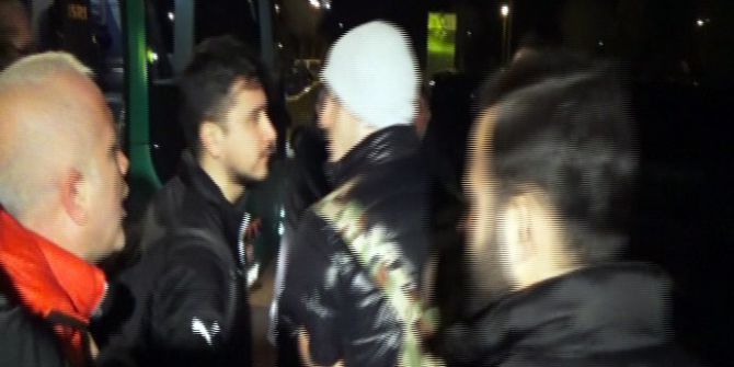 Bursasporlu İsme Havaalanında Tepki: “Bursa’yı Terk Et”