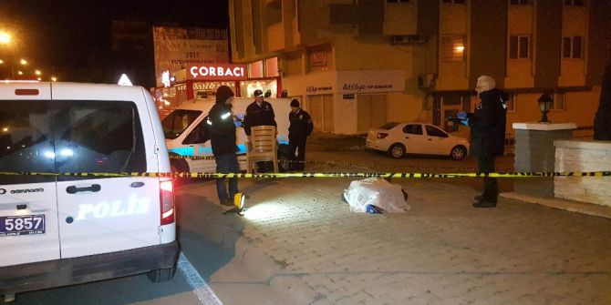 Alzheimer Hastası Kaldırımda Ölü Bulundu