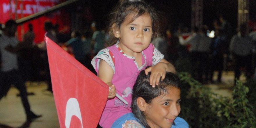 Diyarbakır 7’den 70’e Demokrasi Nöbetinde