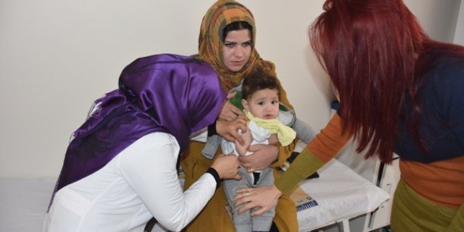 Suriyeli Çocuklara Aşı Yapıldı