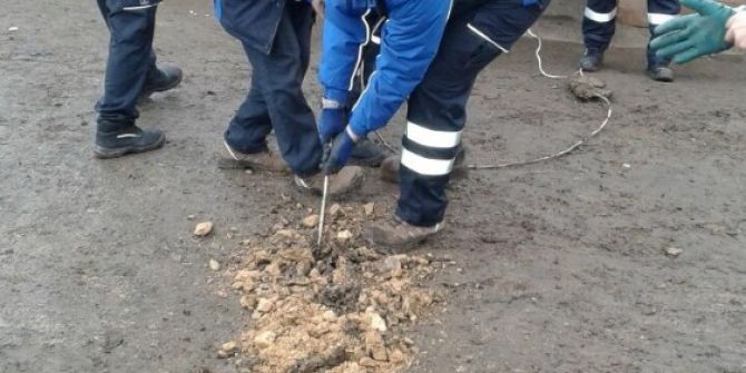 Polis Korumasında Mahalleye Giren Ekipler Şok Oldu