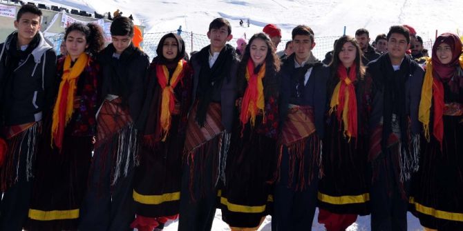 Bitlis’te Kayak Ve Atletizm Yarışmaları Yapıldı