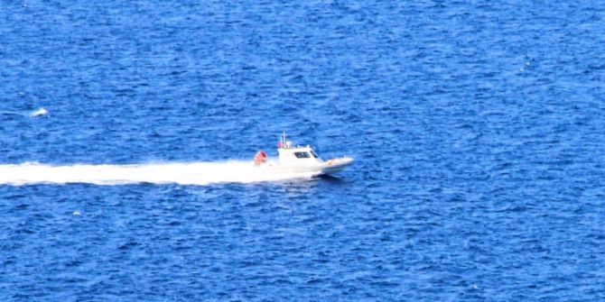 Yunan Askerleri, Kardak Kayalıklarına Yaklaşamıyor