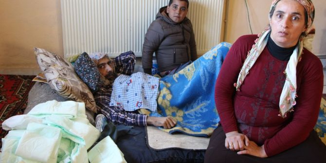 Felçli Hasta Yardım Bekliyor