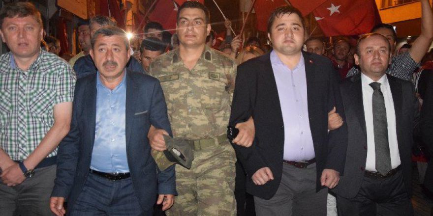 Giresun’da Demokrasi Nöbeti Devam Ediyor.