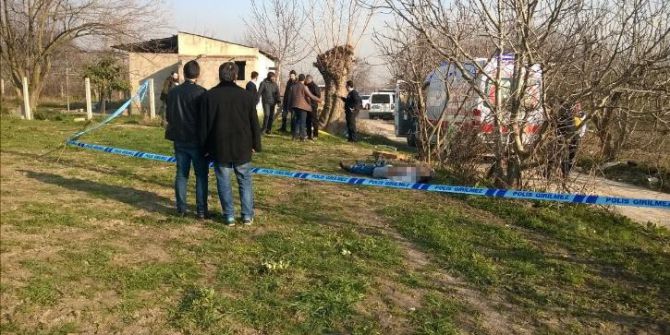 Tarlada Bulunan Cesedin Kimliği Belirlendi