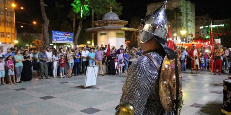 Nazilli’de Demokrasi Nöbetleri Devam Ediyor
