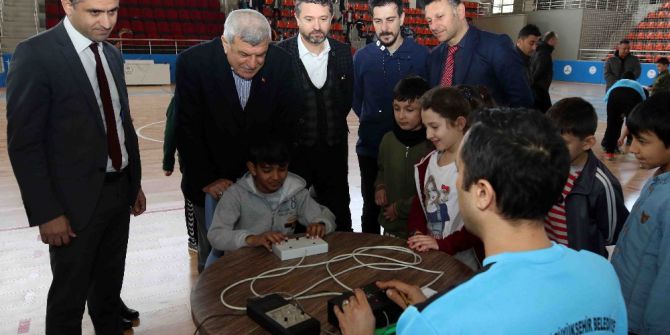 Başkan Karaosmanoğlu, Sporcu Test Çalışmalarını İnceledi