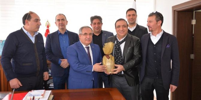 Vali’ye Hemşehri Sürprizi