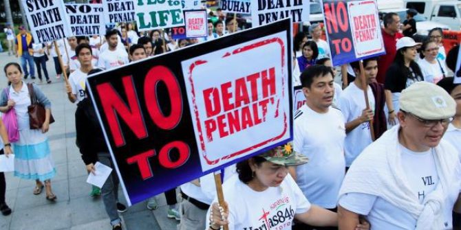 Filipinli Katoliklerden Devlet Başkanı Duterte’ye Protesto