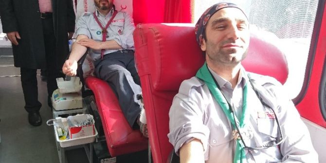 İzcilerden Kan Bağışı