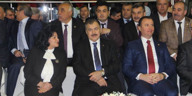 Bakan Eroğlu: “2023, 2053, 2071 Büyük Hedeflerinin Gerçekleşmesi İçin ‘Evet’ Mührüne Basacağız”