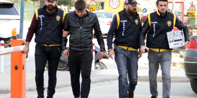 Azılı İş Yeri Hırsızı Yakalandı