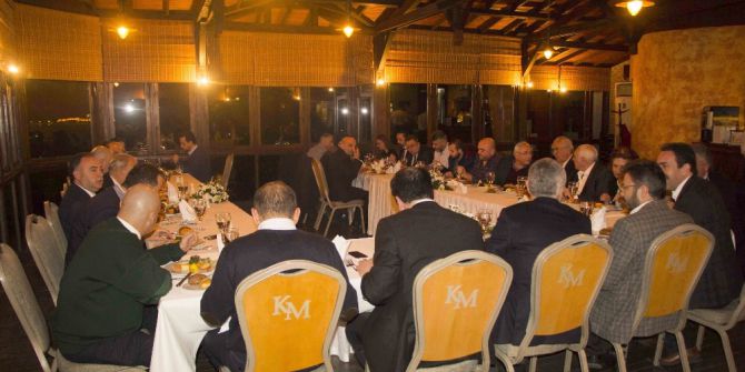 Mustafa Savaş, Kuşadası’nda Turizmcilerle Buluştu