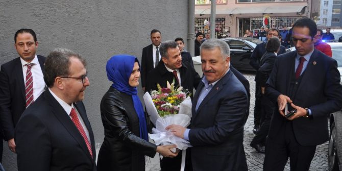 Bakan Arslan: “Bahçeli Sistemin Tıkanıklığını Gördü Ve Gereğini Yapıyor”