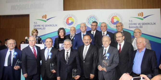 Çevre Ve Şehircilik Bakanı Mehmet Özhaseki: