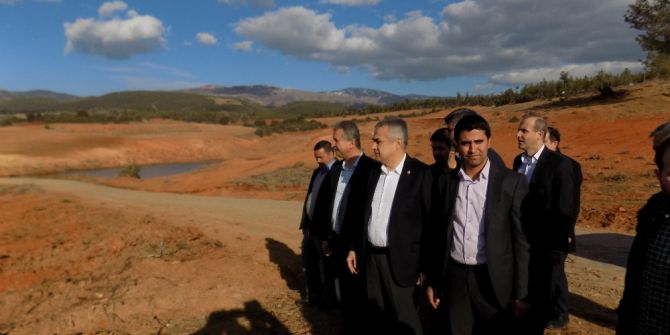 Ak Parti’li Savaş Karacasu’da İncelemelerde Bulundu