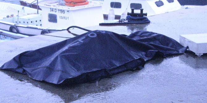 Kuruçeşme Sahilinde Denizden Ceset Çıktı