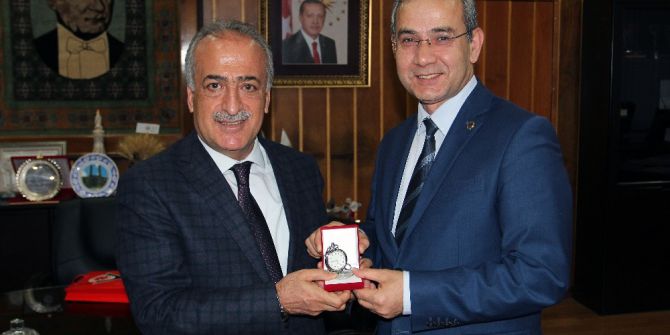 Arcaklıoğlu Ve Pınarbaşı’ndan, Rektör Çomaklı’ya Ziyaret