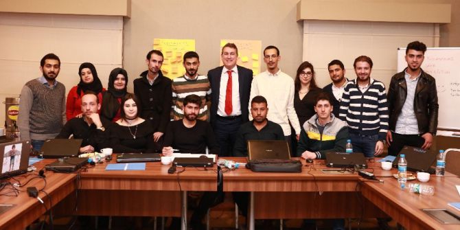 Suriyeli Çocuklara ’Kodlama’ Eğitimi