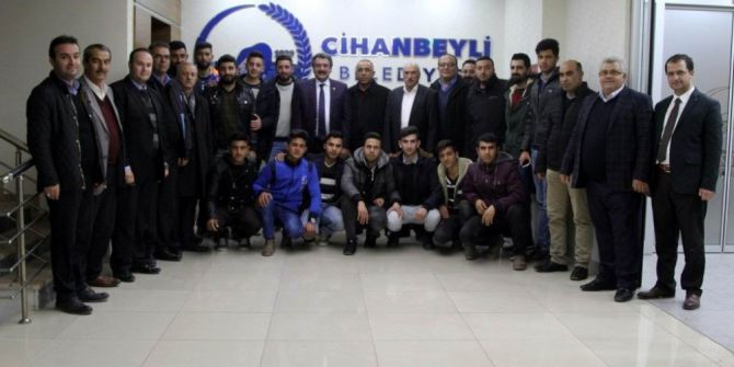 Başkan Kale, Yeniceoba Belediyespor Oyuncularını Ağırladı