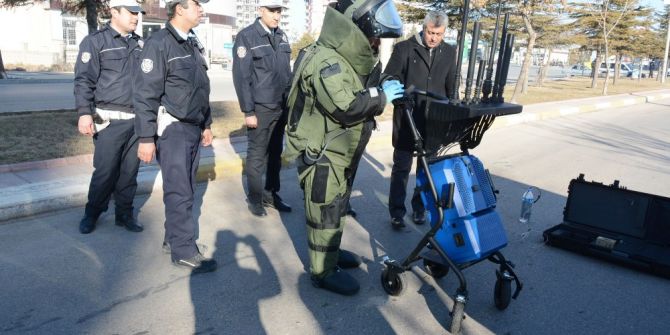 Aksaray’da Şüpheli Valiz Paniği