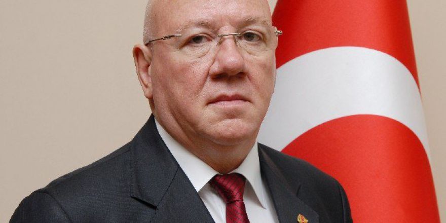 Kolaylı: “Türk Medyası Darbe Girişiminden Alnının Akıyla Çıktı”