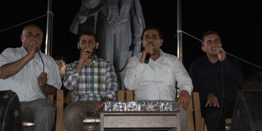 Kilis’te Demokrasi Şehitleri İçin Hatim Duası Yapıldı