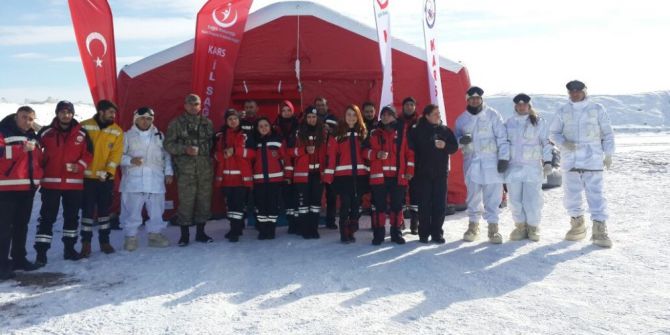 Kars Sağlık Müdürlüğünden 24 Personel, Tsk’nın 2017 Kış Tatbikatında Görev Aldı