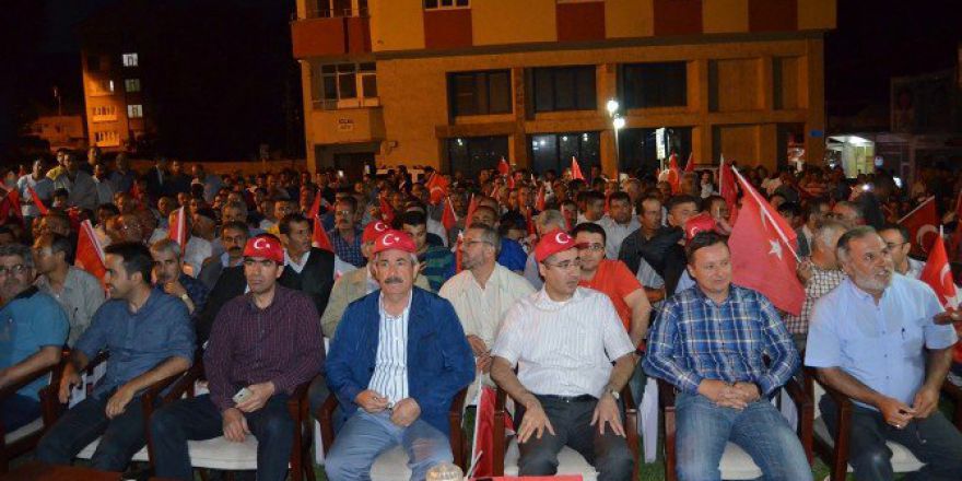 Adilcevaz’da Milli İrade Ve Demokrasi Coşkusu