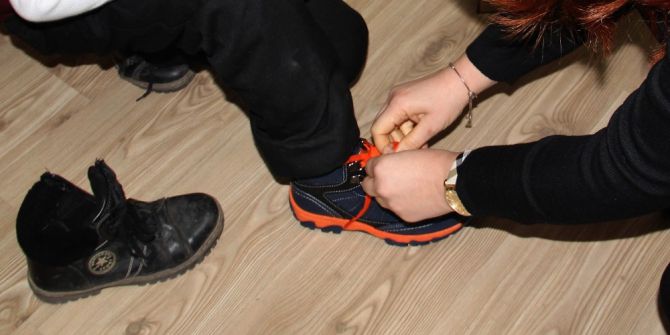 Çayed Yarım Elma’dan Çocuklara Armağan