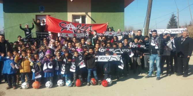 Çarşı Grubu’ndan Miniklere Anlamlı Yardım