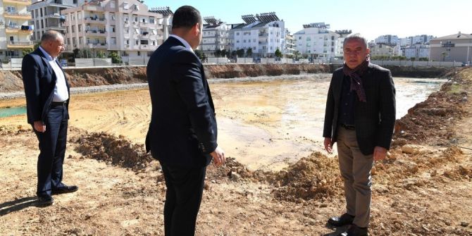 Konyaaltı’na 3 Bin 500 Kişilik Kongre Ve Fuar Merkezi