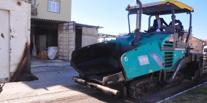 Manavgat’ta Çöken Yollar Bakıma Alındı