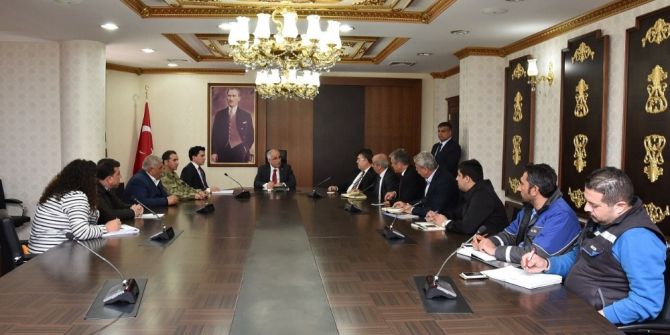 Yapımı Devam Eden Oto Galericiler Sitesinin Eksiklikleri Görüşüldü