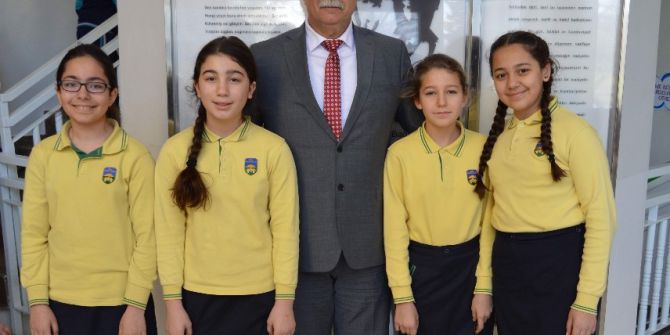 Başak Kolejinden ’Özgür Pencere Öykü Yarışması’nda Büyük Başarı