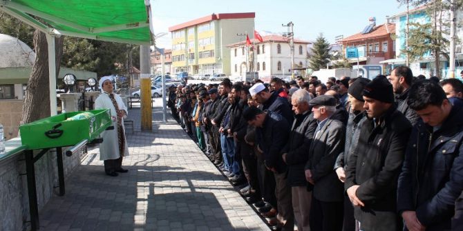 Gölet Faciasında Hayatını Kaybeden Çocuk Toprağa Verildi