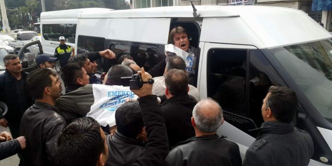 Aydın’da Eğitim-sen Eylemine Polis Müdahalesi; 5 Gözaltı