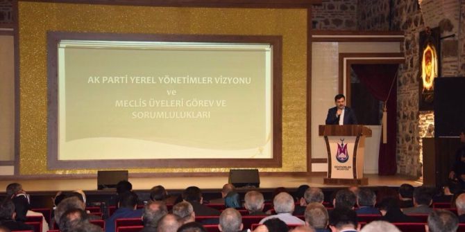 Genel Merkezden Ak Partili Meclis Üyelerine Eğitim