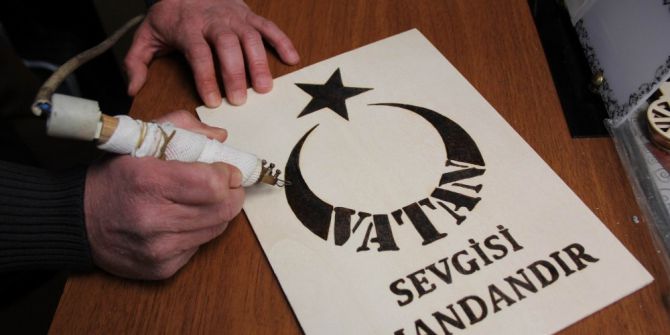 İmamın Ahşap El Sanatı Tutkusu