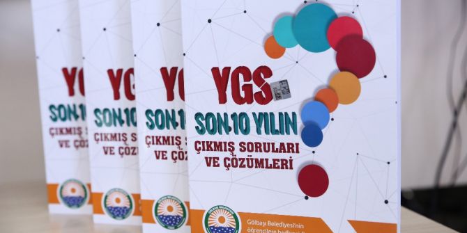 Gölbaşı Belediyesi Öğrencilere Ygs Kitapları Dağıttı