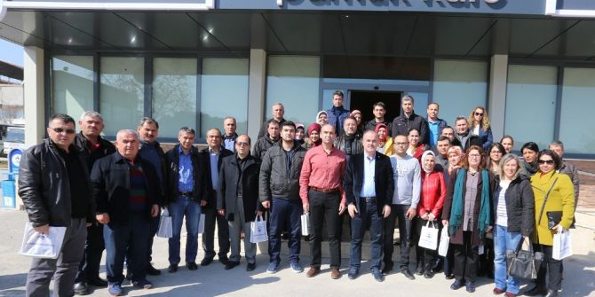 Başkan Gürlesin, Belediye Personeliyle Kahvaltıda Buluştu