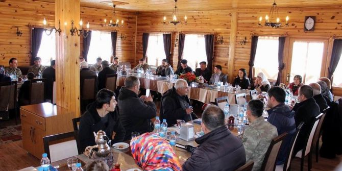 Yıldızeli Kaymakamı Keskin, Şehit Aileleri Ve Gazilerle Bir Araya Geldi