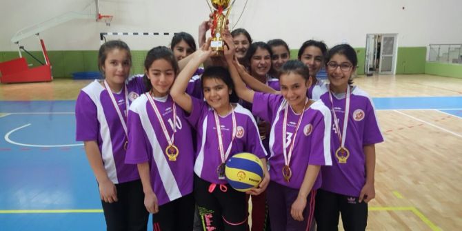 Vartolu Öğrencilerden İl Birinciliği