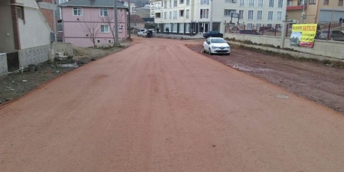 Yeşilova Halide Edip Adıvar Caddesi Yenileniyor