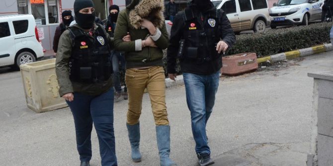 İran Uyruklu Uyuşturucu Satıcıları Yakalandı