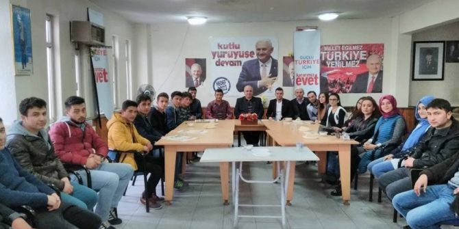 Altıntaşlı Gençler Referanduma Hazır