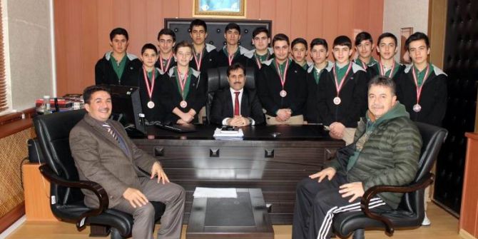 Şampiyon Güreşçilerin Hedefi Türkiye Finali