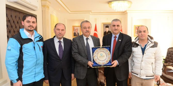 Beşir Derneğinden Vali Özdemir’e Ziyaret